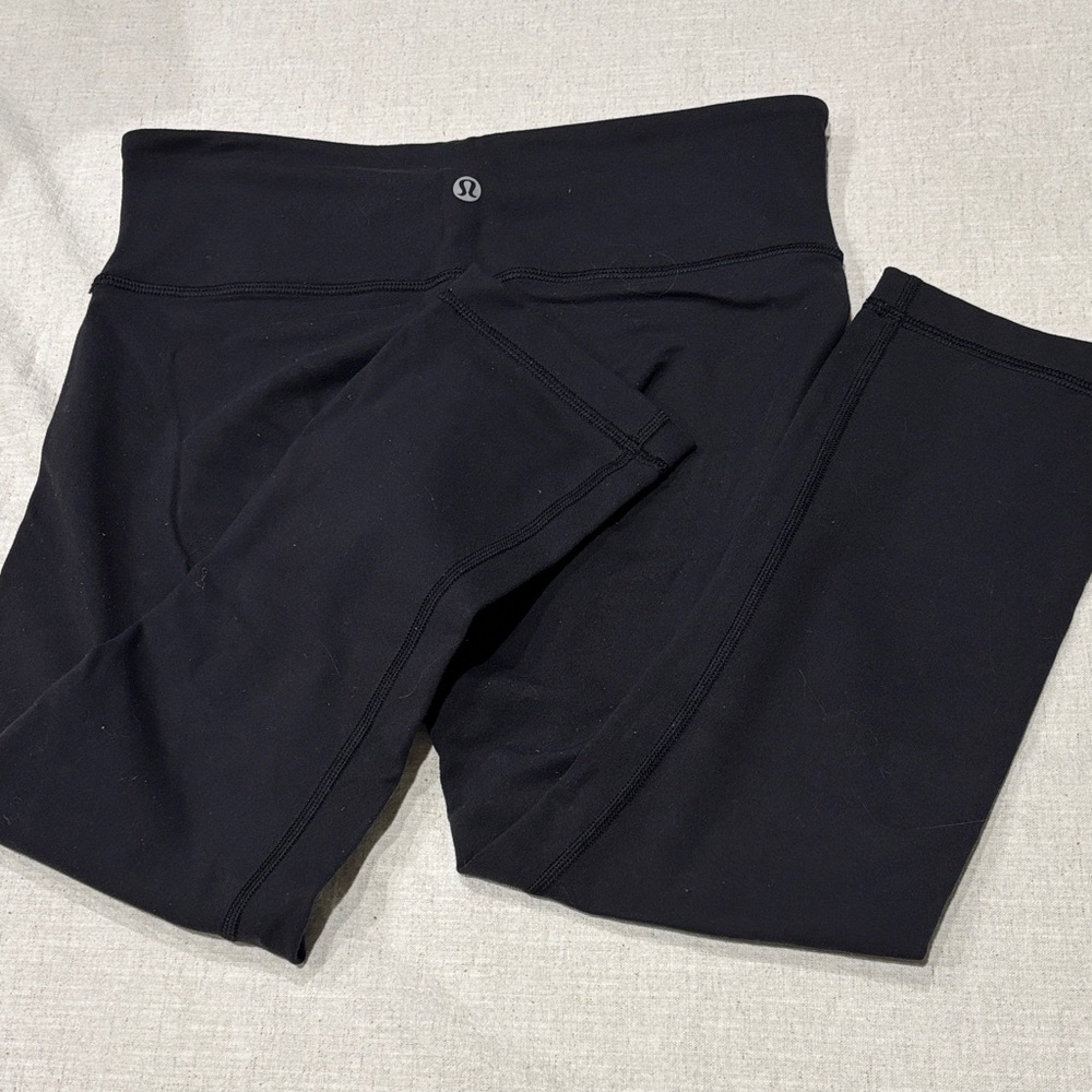 🏋️‍♀️ lululemon Women’s wunder under soft low rise Black Leggings size 6, 21in